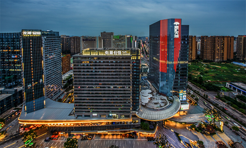 港汇天地