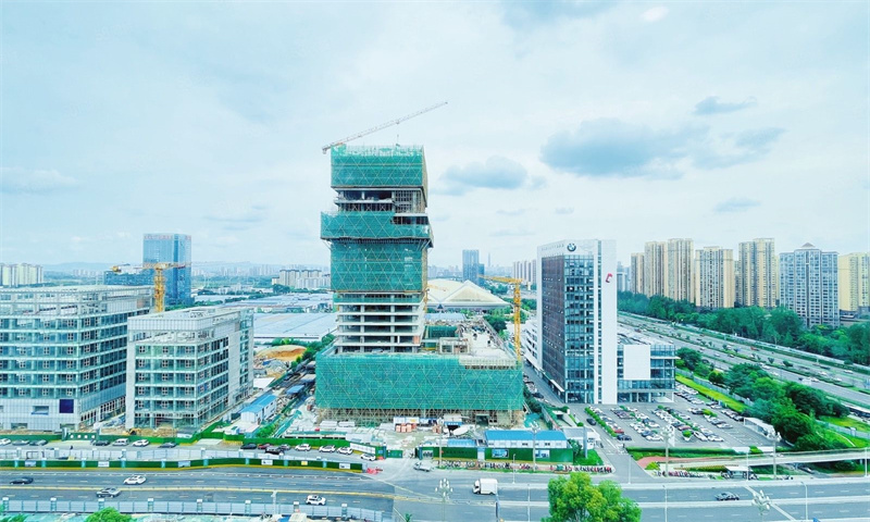 奔驰大厦